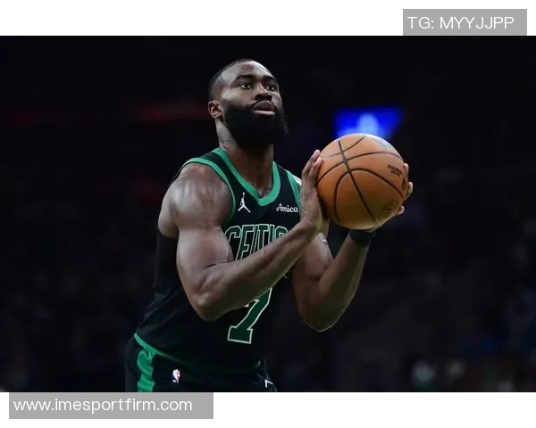 杰伦布朗因病缺席绿军客战奇才场均29分6板48助的表现引关注